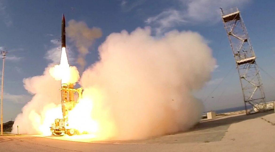 Израиль приступил к разработке ракетной системы "Хец-4"