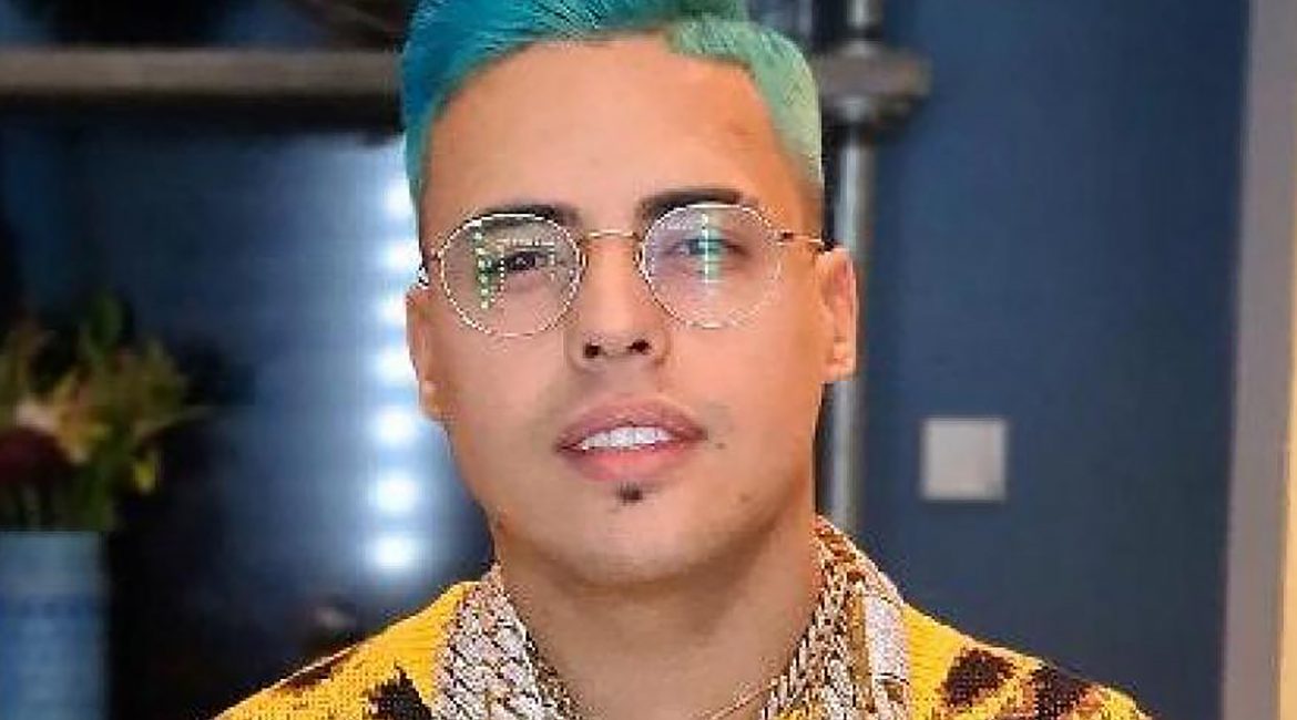 Статика оскорбило подтверждение еврейства перед свадьбой