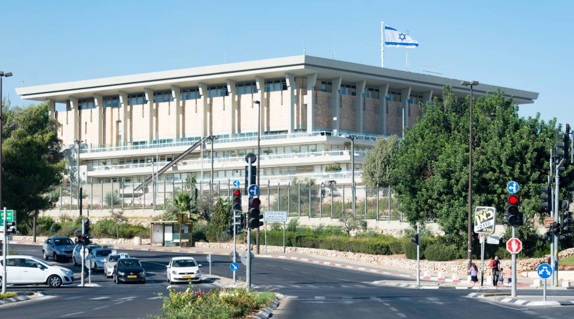 Дело “О неуплате” поглотит весь высший суд Израиля