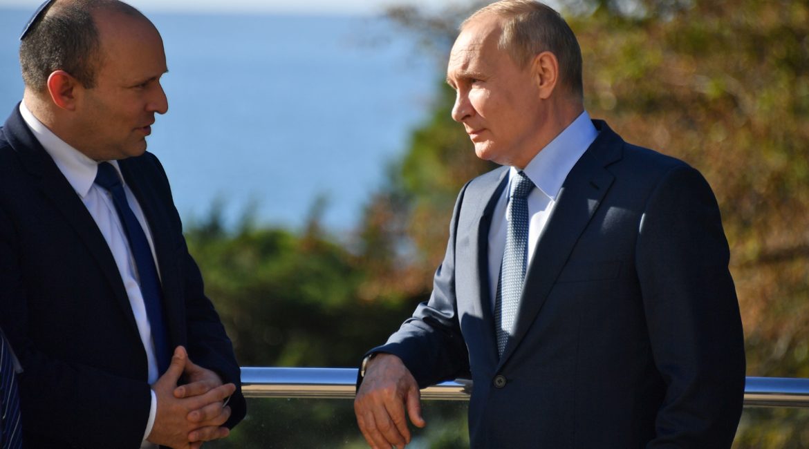 5 часовая встреча Путина и Беннета в Сочи закончилась бокалом виски