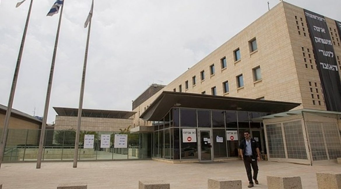 Минфин Израиля поднимает акцизы